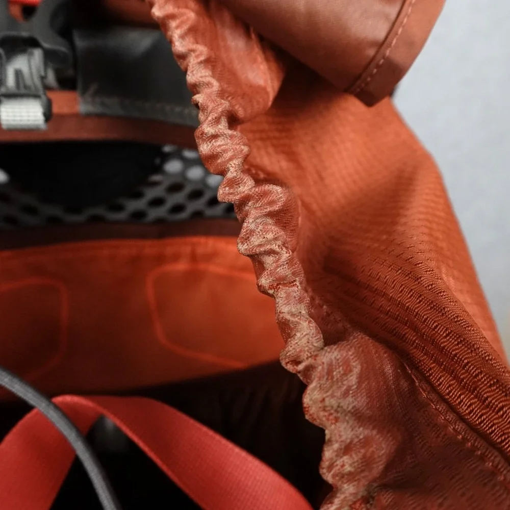 Osprey Atmos AG 65 Backpack Orange Large 65L Anti Gravity Hiking Rain Cover